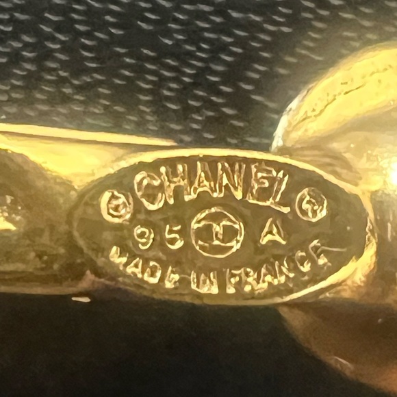 Chanel Vinatge 24k Gold Plated Long chain Necklace - Picture 7 of 9